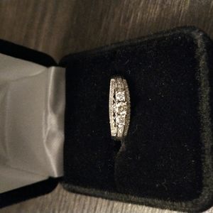 Engagement ring 14k white gold